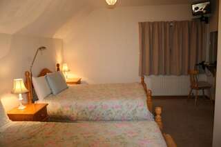 Отели типа «постель и завтрак» Valley Lodge Клэрморрис Двухместный номер с 1 кроватью или 2 отдельными кроватями-2